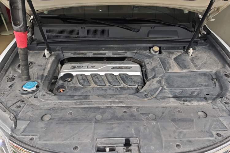 Used Geely Auto Emgrand X7 Sport 2016 1.8TD Automatic ZhiZun Version Engine Bay