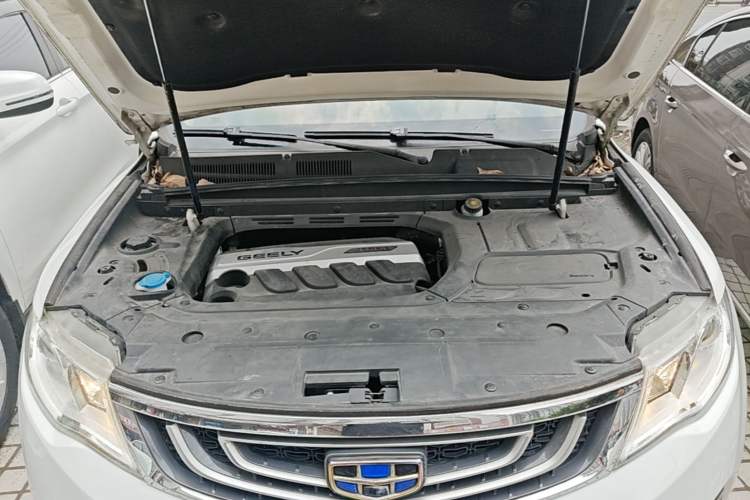 Used Geely Auto Emgrand X7 Sport 2016 1.8TD Automatic Smart Connectivity Version Engine Bay