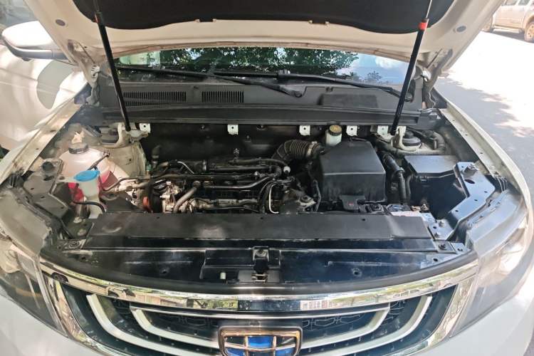 Used Geely Auto Emgrand X7 Sport 2016 1.8TD Automatic ZhiZun Version Engine Bay
