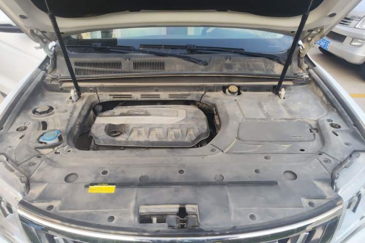 Used Geely Auto Emgrand X7 Sport 2016 2.0L Manual Smart Connect Version Engine Bay