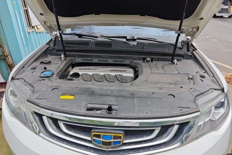 Used Geely Auto Emgrand X7 Sport 2016 1.8TD Automatic ZhiZun Version Engine Bay