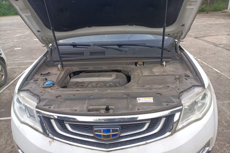 Used Geely Auto Emgrand X7 Sport 2016 2.0L Manual Smart Connect Version Engine Bay