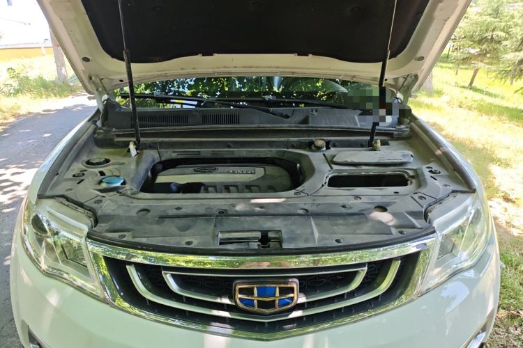 Used Geely Auto Emgrand X7 Sport 2016 2.0L Manual Smart Connect Version Engine Bay
