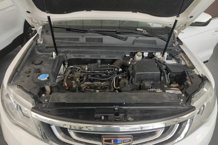 Used Geely Auto Emgrand X7 Sport 2016 1.8TD Automatic ZhiShang Model Engine Bay
