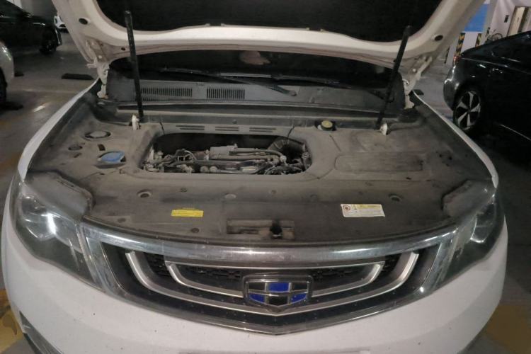 Used Geely Auto Emgrand X7 Sport 2016 1.8TD Automatic All-Wheel-Drive ZhiZun Edition Engine Bay
