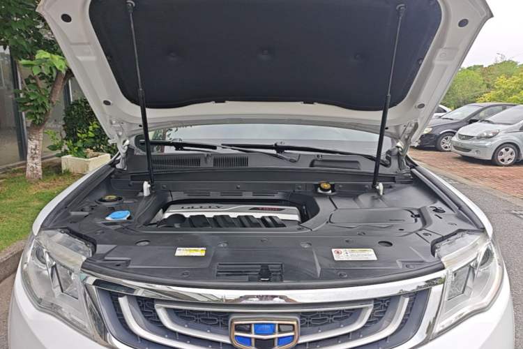 Used Geely Auto Emgrand X7 Sport 2016 1.8TD Automatic ZhiShang Model Engine Bay