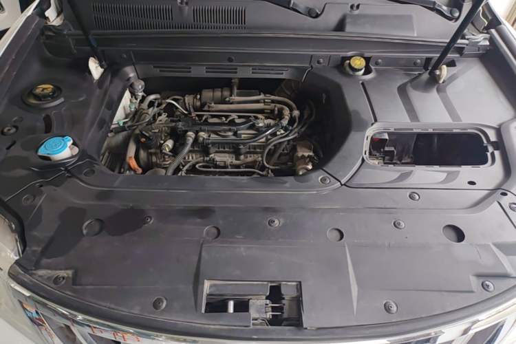 Used Geely Auto Emgrand X7 Sport 2016 1.8TD Automatic Smart Connectivity Version Engine Bay