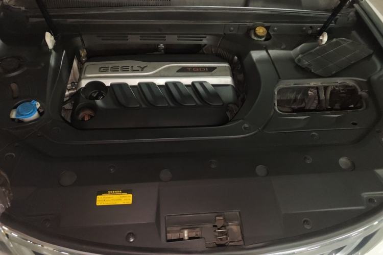 Used Geely Auto Emgrand X7 Sport 2016 1.8TD Automatic ZhiZun Version Engine Bay