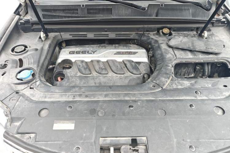Used Geely Auto Emgrand X7 Sport 2016 1.8TD Automatic Smart Model Engine Bay