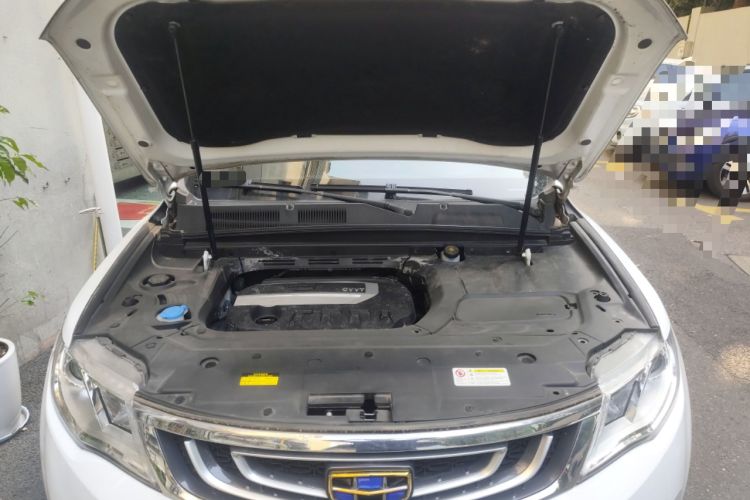 Used Geely Auto Emgrand X7 Sport 2016 2.0L Manual ZhiShang Version Engine Bay