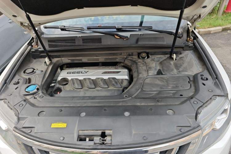 Used Geely Auto Emgrand X7 Sport 2016 1.8TD Automatic Smart Model Engine Bay