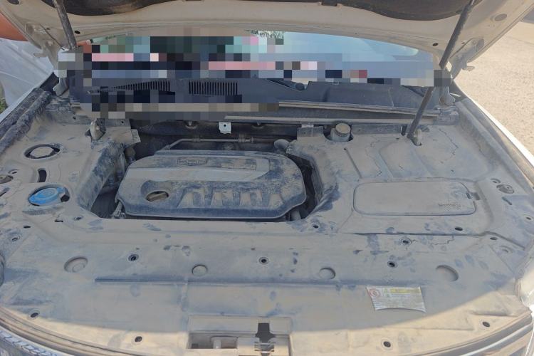 Used Geely Auto Emgrand X7 Sport 2016 2.0L Manual ZhiShang Version Engine Bay