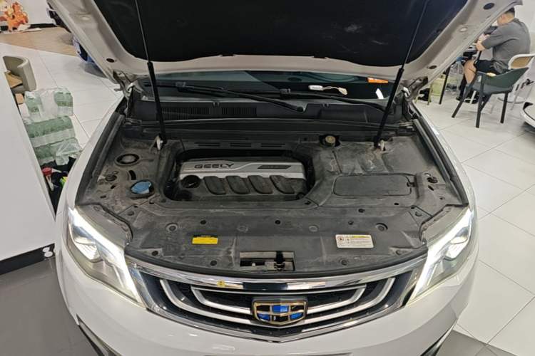 Used Geely Auto Emgrand X7 Sport 2016 1.8TD Automatic All-Wheel-Drive ZhiZun Edition Engine Bay
