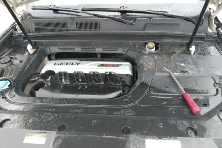 Used Geely Auto Emgrand X7 Sport 2016 1.8TD Automatic ZhiShang Model Engine Bay