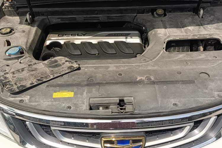 Used Geely Auto Emgrand X7 Sport 2016 1.8TD Automatic ZhiShang Model Engine Bay