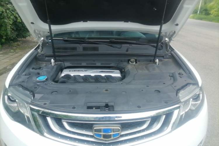 Used Geely Auto Emgrand X7 Sport 2016 1.8TD Automatic Smart Model Engine Bay