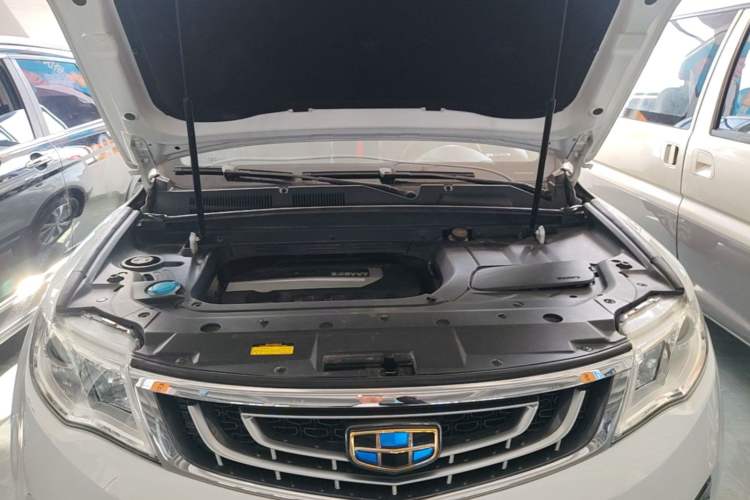 Used Geely Auto Emgrand X7 Sport 2016 2.0L Manual Smart Connect Version Engine Bay