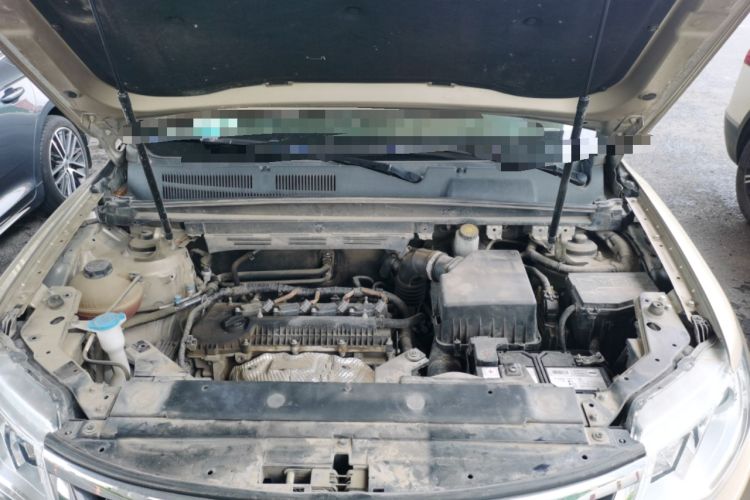 Used Geely Auto Emgrand X7 Sport 2016 2.0L Manual Smart Connect Version Engine Bay