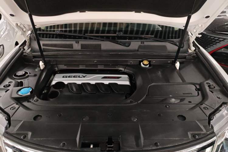 Used Geely Auto Emgrand X7 Sport 2016 1.8TD Automatic ZhiZun Version Engine Bay