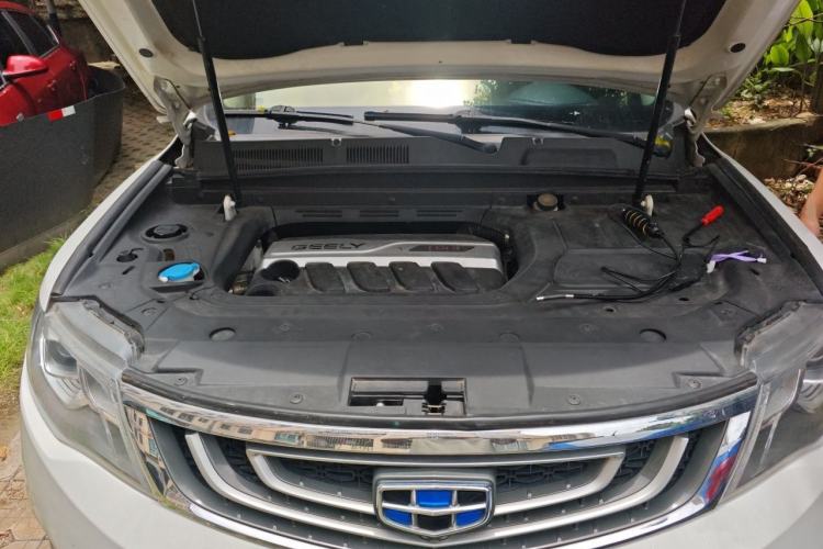 Used Geely Auto Emgrand X7 Sport 2016 1.8TD Automatic Smart Model Engine Bay