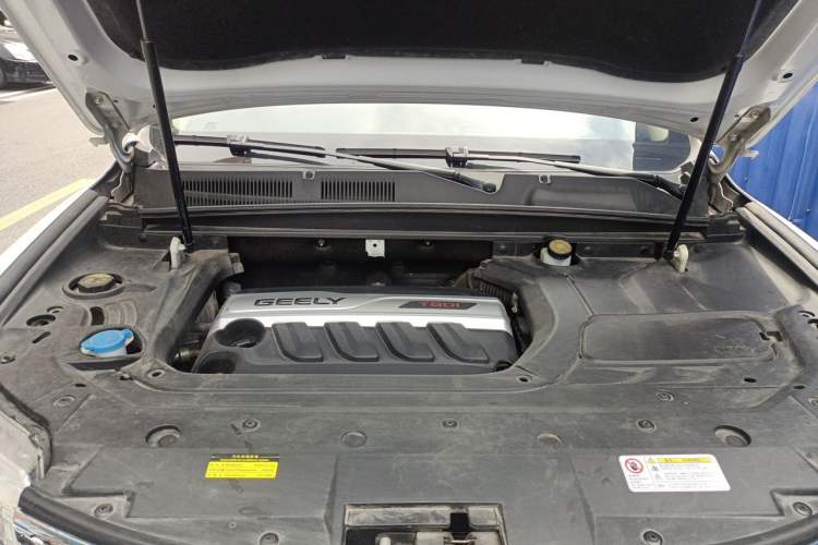 Used Geely Auto Emgrand X7 Sport 2016 1.8TD Automatic Smart Connectivity Version Engine Bay