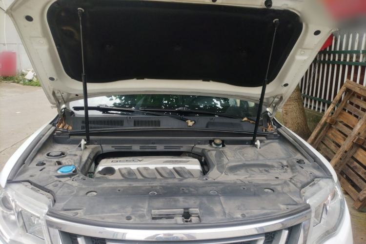 Used Geely Auto Emgrand X7 Sport 2016 1.8TD Automatic ZhiShang Model Engine Bay