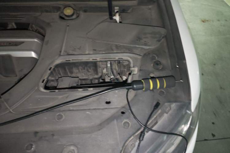 Used Geely Auto Emgrand X7 Sport 2016 1.8TD Automatic ZhiZun Version Engine Bay Left