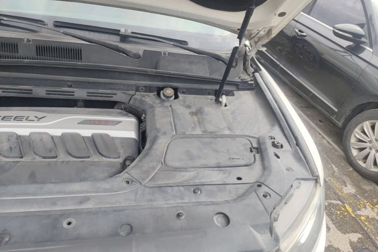 Used Geely Auto Emgrand X7 Sport 2016 1.8TD Automatic Smart Model Engine Bay Left