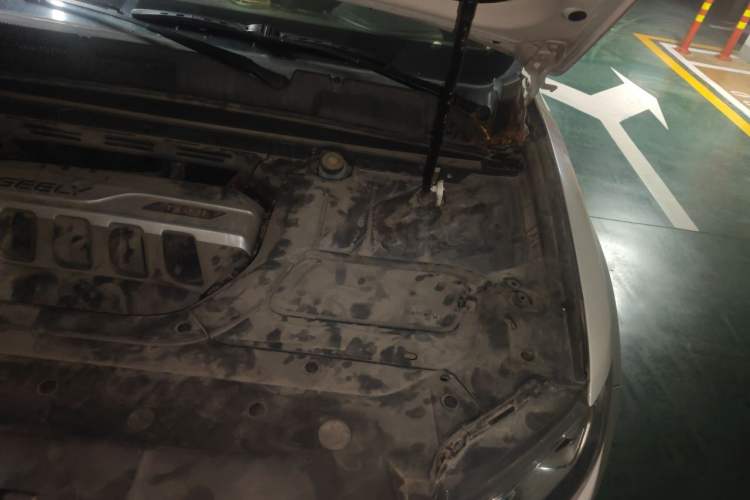 Used Geely Auto Emgrand X7 Sport 2016 1.8TD Automatic ZhiZun Version Engine Bay Left