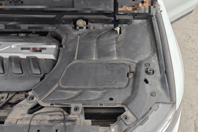 Used Geely Auto Emgrand X7 Sport 2016 1.8TD Automatic ZhiZun Version Engine Bay Left
