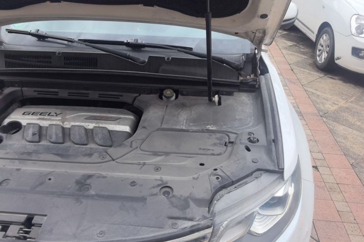 Used Geely Auto Emgrand X7 Sport 2016 1.8TD Automatic ZhiZun Version Engine Bay Left