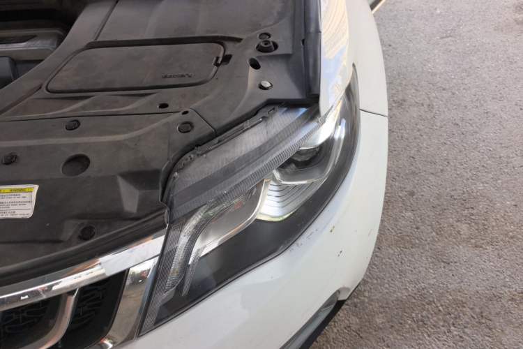 Used Geely Auto Emgrand X7 Sport 2016 1.8TD Automatic Smart Model Engine Bay Left