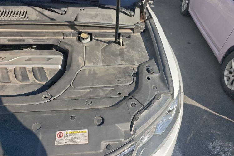 Used Geely Auto Emgrand X7 Sport 2016 1.8TD Automatic Smart Model Engine Bay Left