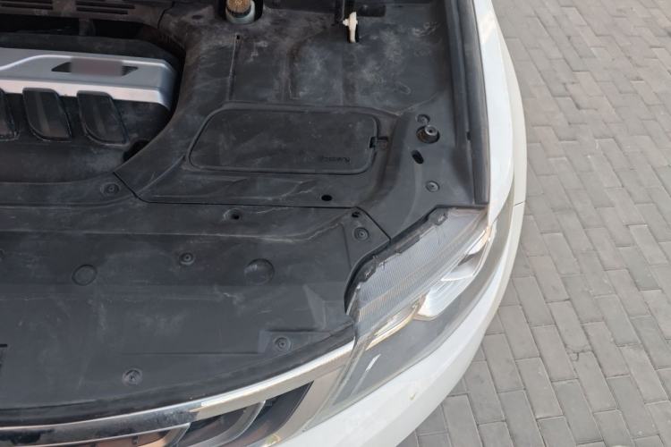 Used Geely Auto Emgrand X7 Sport 2016 1.8TD Automatic ZhiZun Version Engine Bay Left