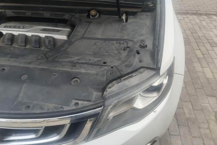 Used Geely Auto Emgrand X7 Sport 2016 1.8TD Automatic ZhiZun Version Engine Bay Left