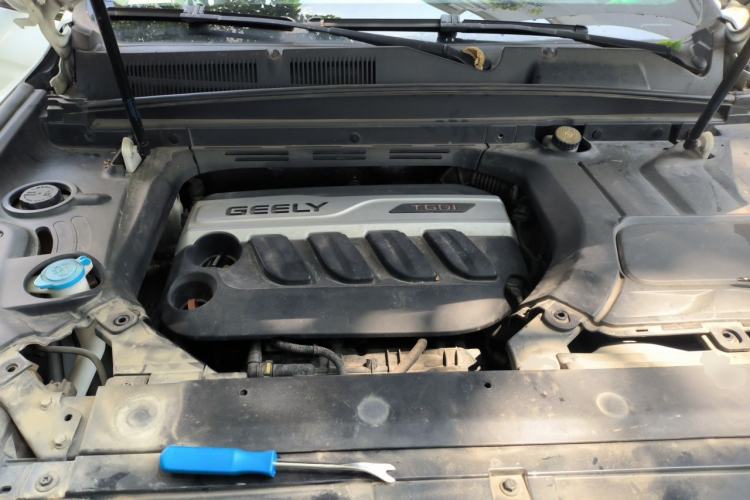 Used Geely Auto Emgrand X7 Sport 2016 1.8TD Automatic ZhiShang Model Engine Bay