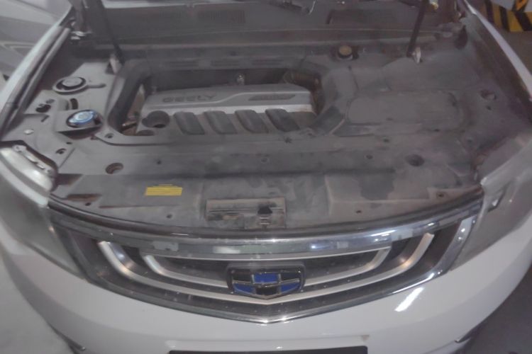 Used Geely Auto Emgrand X7 Sport 2016 1.8TD Automatic Smart Model Engine Bay