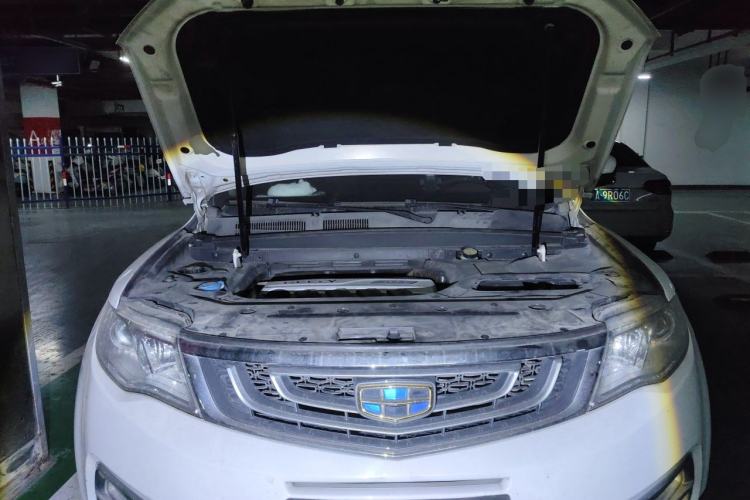 Used Geely Auto Emgrand X7 Sport 2016 1.8TD Automatic ZhiShang Model Engine Bay
