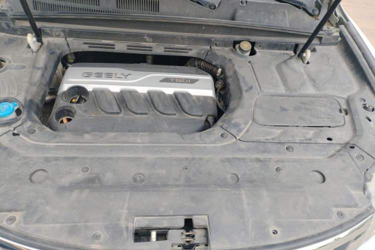 Used Geely Auto Emgrand X7 Sport 2016 1.8TD Automatic ZhiZun Version Engine Bay