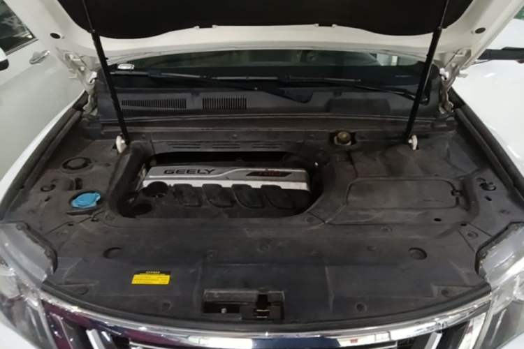Used Geely Auto Emgrand X7 Sport 2016 1.8TD Automatic ZhiZun Version Engine Bay