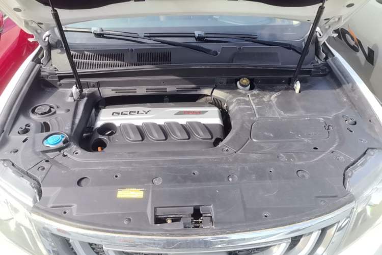 Used Geely Auto Emgrand X7 Sport 2016 1.8TD Automatic ZhiZun Version Engine Bay