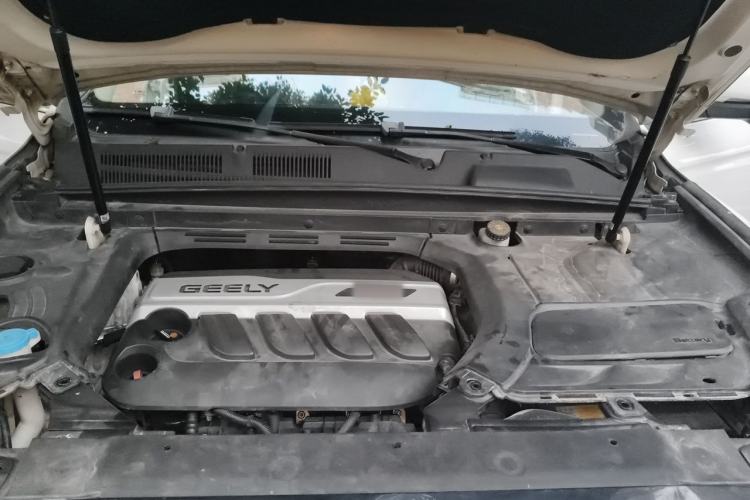Used Geely Auto Emgrand X7 Sport 2016 1.8TD Automatic ZhiZun Version Engine Bay