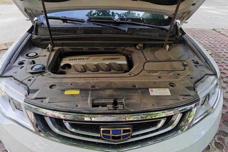 Used Geely Auto Emgrand X7 Sport 2016 1.8TD Automatic ZhiShang Model Engine Bay