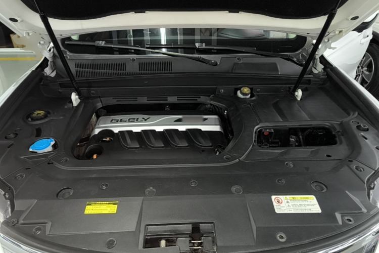 Used Geely Auto Emgrand X7 Sport 2016 1.8TD Automatic ZhiZun Version Engine Bay