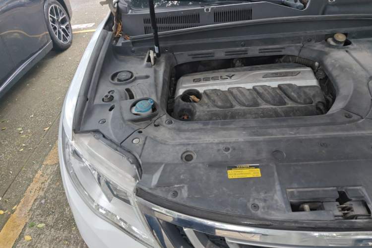 Used Geely Auto Emgrand X7 Sport 2016 1.8TD Automatic ZhiShang Model Engine Bay Right