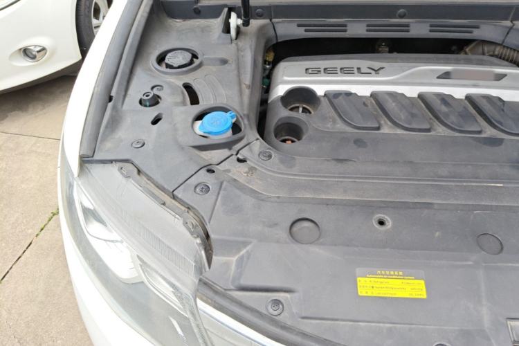 Used Geely Auto Emgrand X7 Sport 2016 1.8TD Automatic Smart Model Engine Bay Right