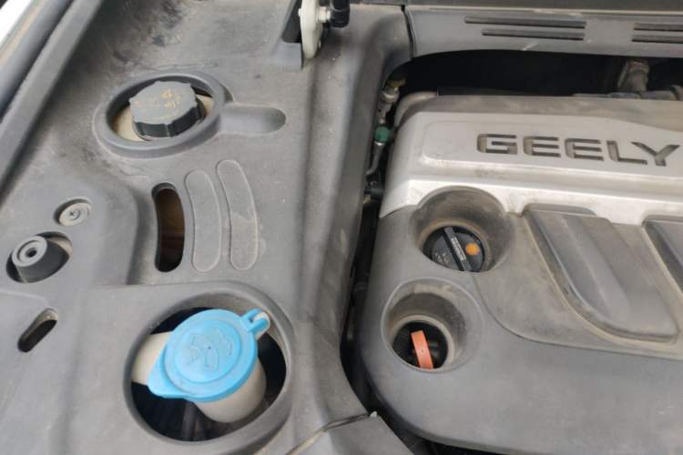 Used Geely Auto Emgrand X7 Sport 2016 1.8TD Automatic Smart Model Engine Bay Right