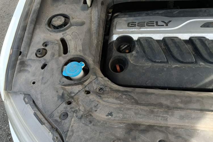 Used Geely Auto Emgrand X7 Sport 2016 1.8TD Automatic ZhiZun Version Engine Bay Right
