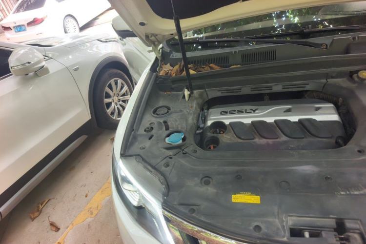 Used Geely Auto Emgrand X7 Sport 2016 1.8TD Automatic Smart Model Engine Bay Right