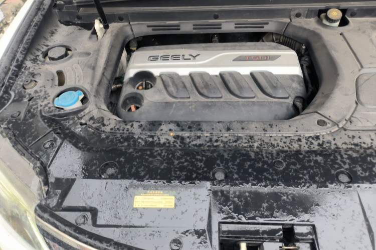 Used Geely Auto Emgrand X7 Sport 2016 1.8TD Automatic ZhiZun Version Engine Bay Right